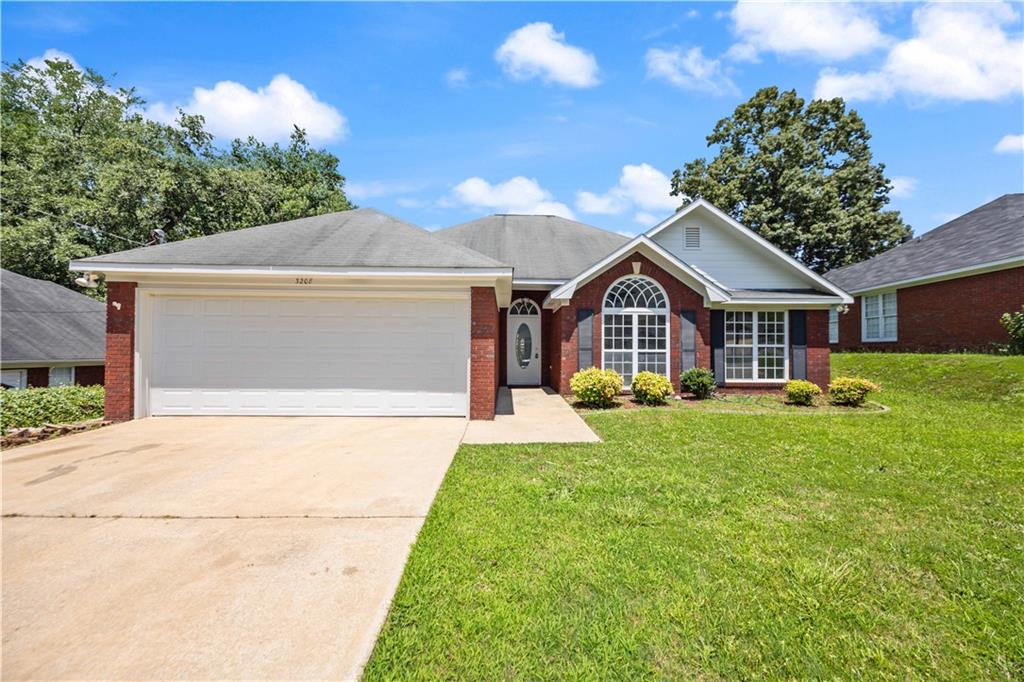 3208 Thornberry Circle, Phenix City, AL, 36867