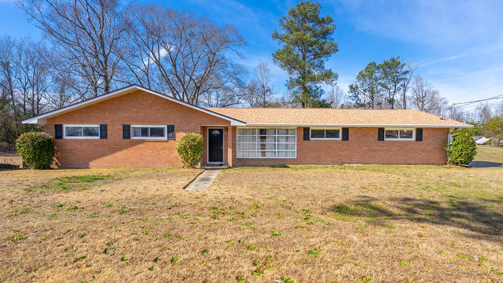 40 Woodland Drive, Phenix City, AL, 36869