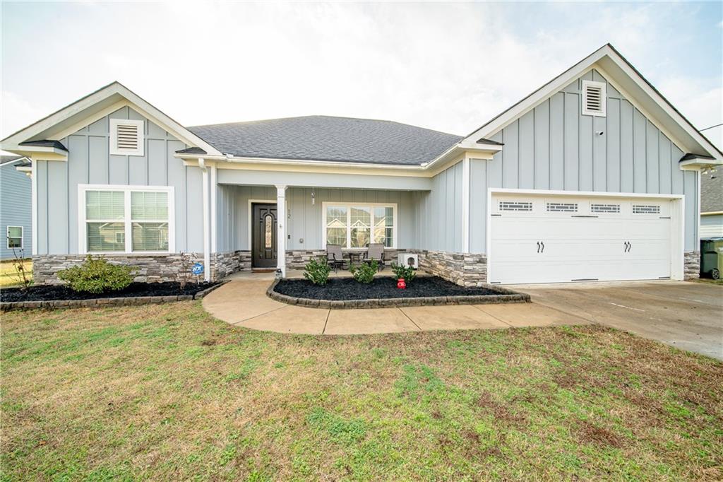 12 Maxwell Drive, Fort Mitchell, AL, 36856